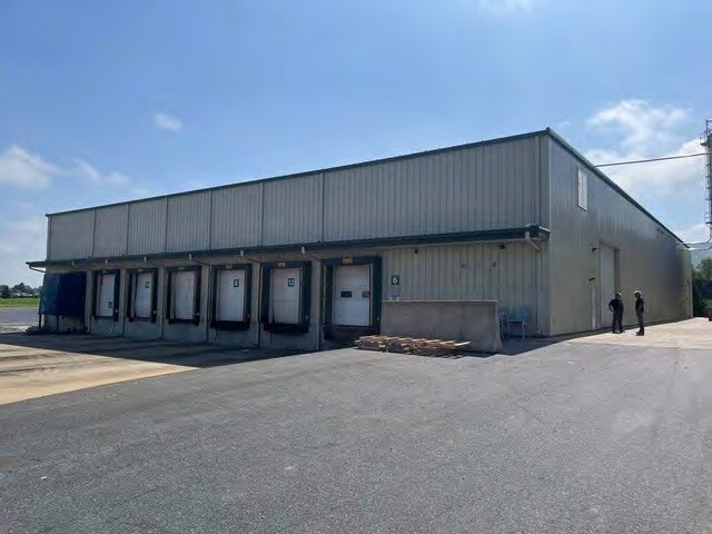 12 S Fort Zellers Rd, Newmanstown, PA for lease Building Photo- Image 1 of 6