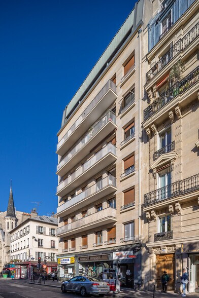 38 Boulevard Des Batignolles, Paris à louer - Photo du bâtiment - Image 2 de 4