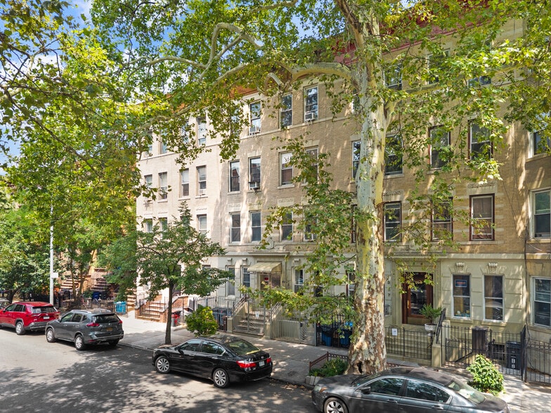 1355 Pacific St, Brooklyn, NY for sale - Building Photo - Image 3 of 18