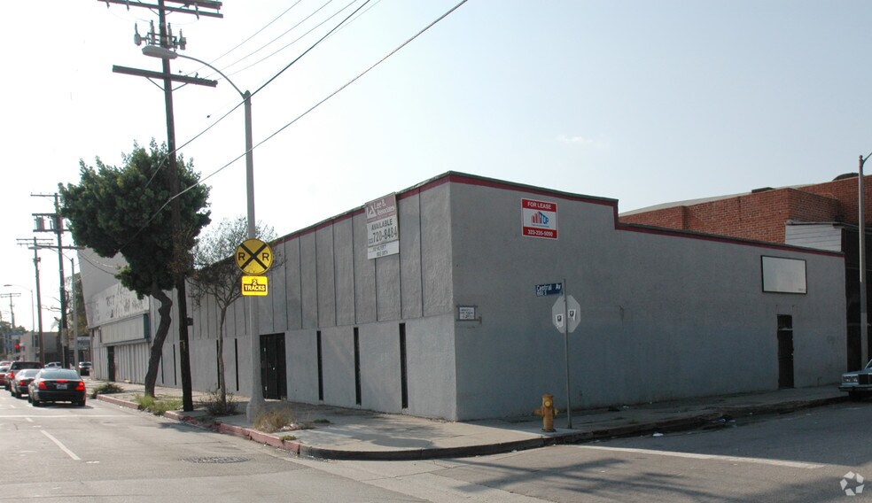 1800 Essex St, Los Angeles, CA à louer - Photo du bâtiment - Image 2 de 29