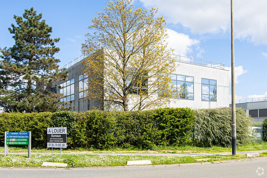 Flex dans Les Ulis à louer - Photo du bâtiment - Image 2 de 2