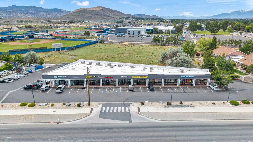 1621 E William St, Carson City, NV à vendre - Photo du bâtiment - Image 2 de 5