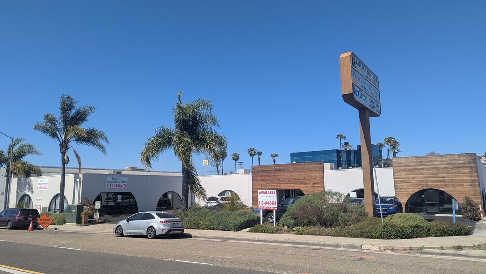 Morena Blvd, San Diego, CA à louer - Photo du bâtiment - Image 2 de 15