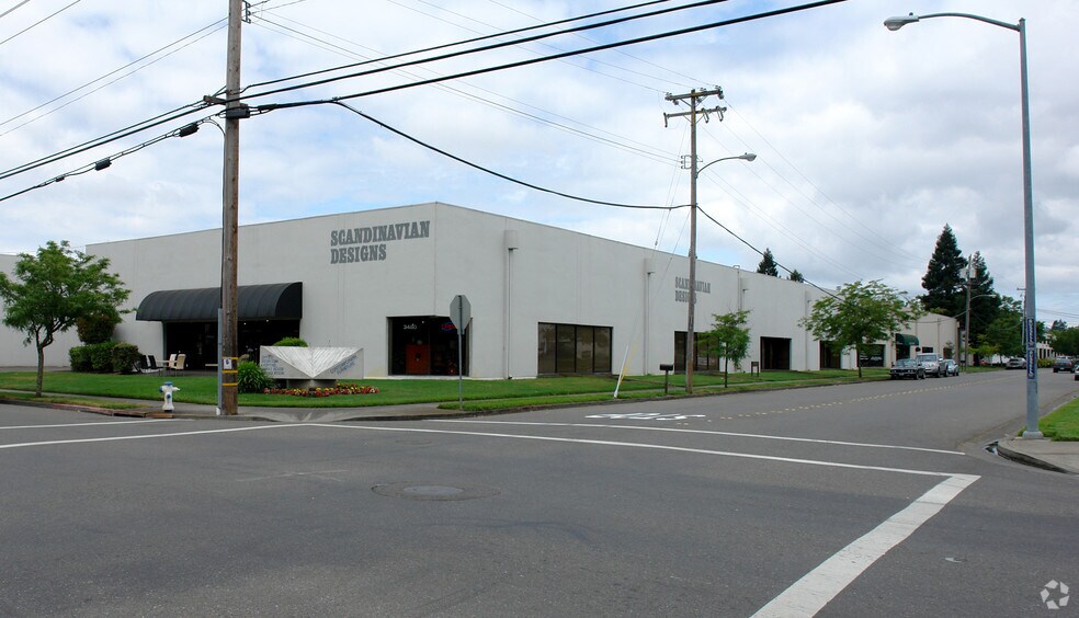 3480 Industrial Dr, Santa Rosa, CA à louer - Photo du bâtiment - Image 2 de 3