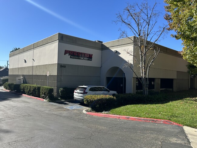 More details for 240 S York Pl, Claremont, CA - Industrial for Lease