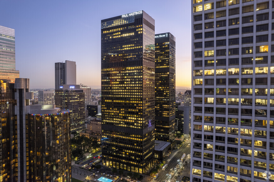 515 S Flower St, Los Angeles, CA for lease - Primary Photo - Image 1 of 22