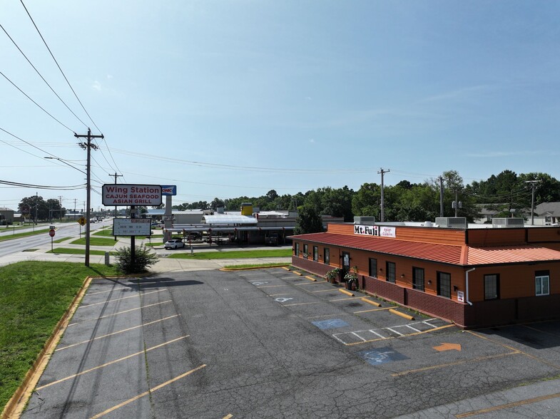 1515 Dave Ward Dr, Conway, AR for lease - Building Photo - Image 2 of 2