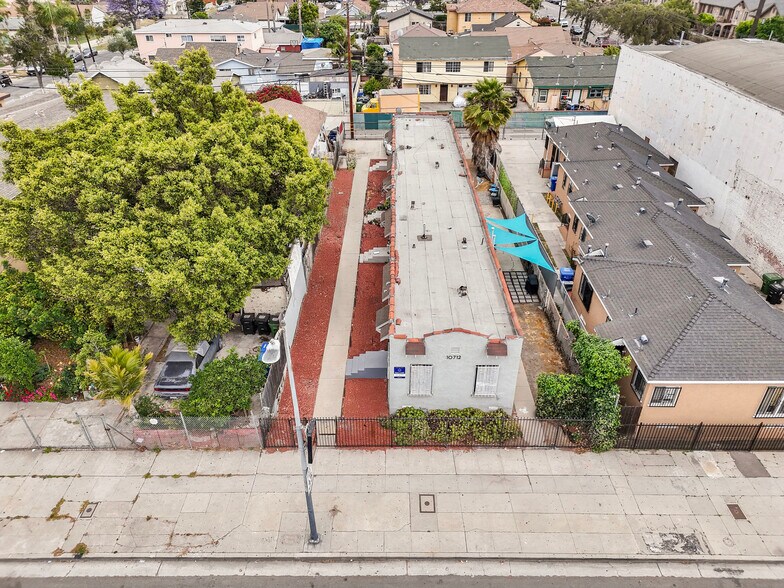 10714 S Broadway, Los Angeles, CA à vendre - Photo principale - Image 1 de 12