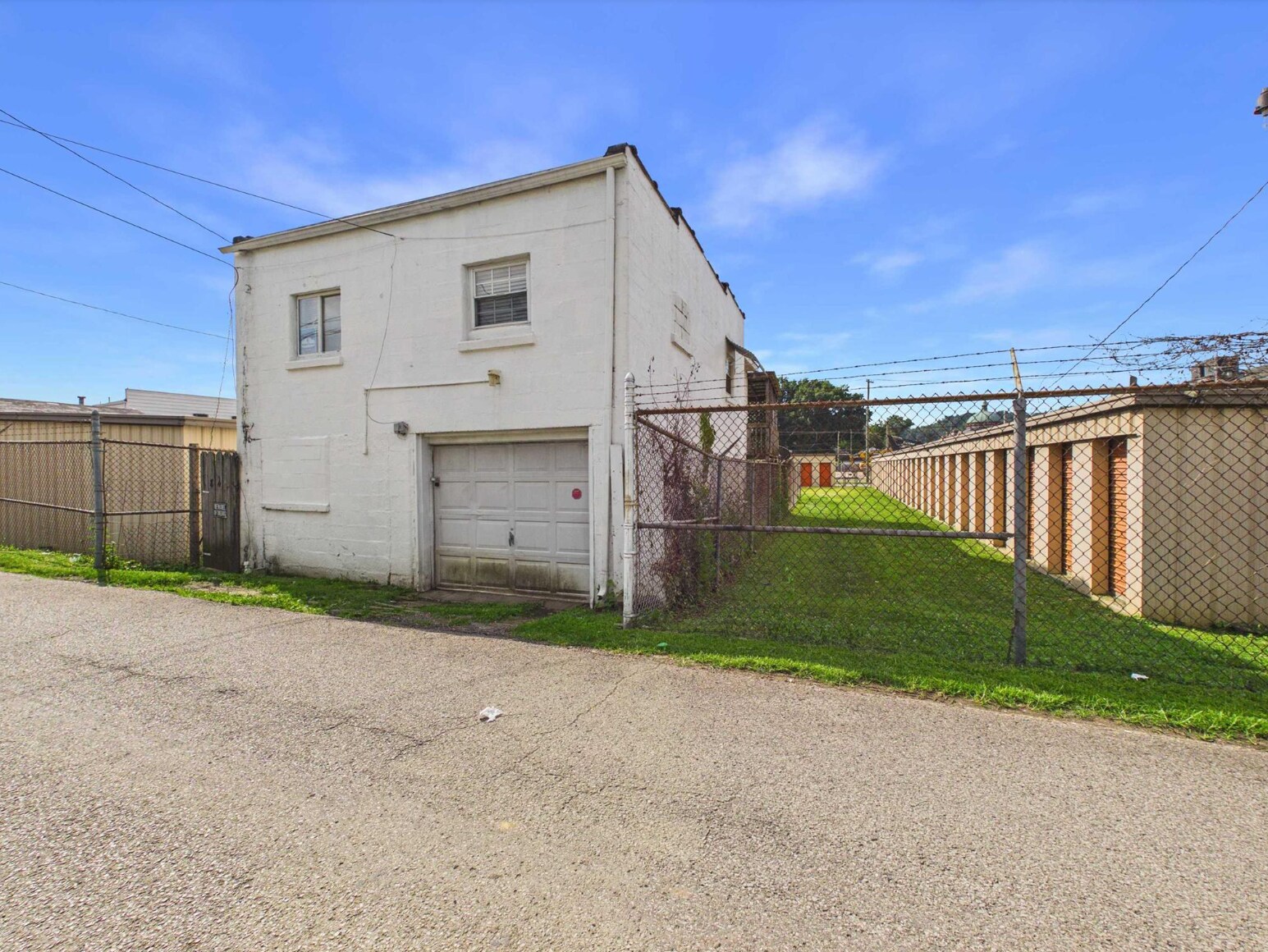 846 Adams Ave, Huntington, WV for sale Primary Photo- Image 1 of 2