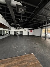 3441 E Causeway Approach, Mandeville, LA for lease Interior Photo- Image 2 of 5