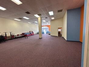 2000 Willowbrook Mall, Houston, TX for lease Interior Photo- Image 2 of 8