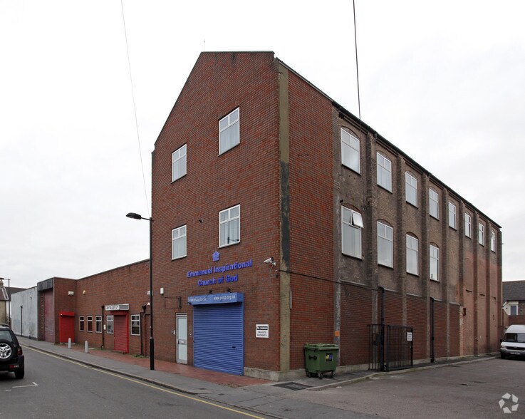 30 Union Rd, Croydon à vendre - Photo du bâtiment - Image 2 de 25