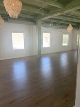 309 23rd St, Miami Beach, FL for lease Interior Photo- Image 2 of 7