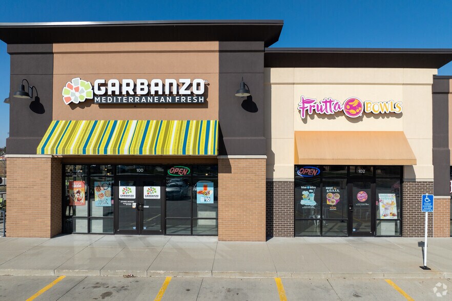 1550 N Ankeny Blvd, Ankeny, IA for lease - Building Photo - Image 2 of 3