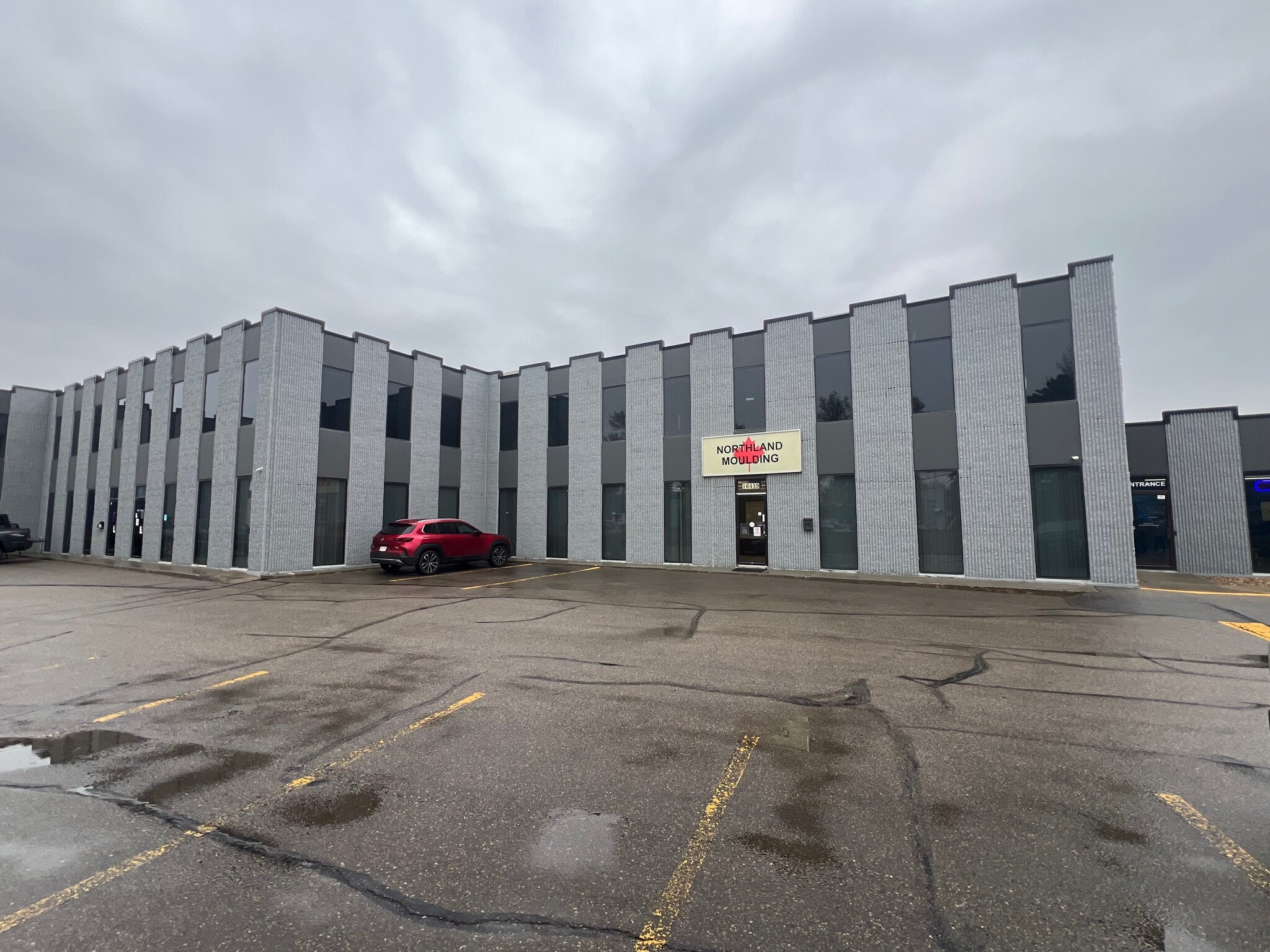 16403-16455 117 Av NW, Edmonton, AB for lease Building Photo- Image 1 of 3