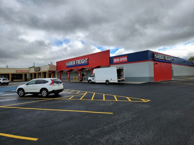 5640 Route 12, Norwich, NY à louer - Photo du bâtiment - Image 3 de 10