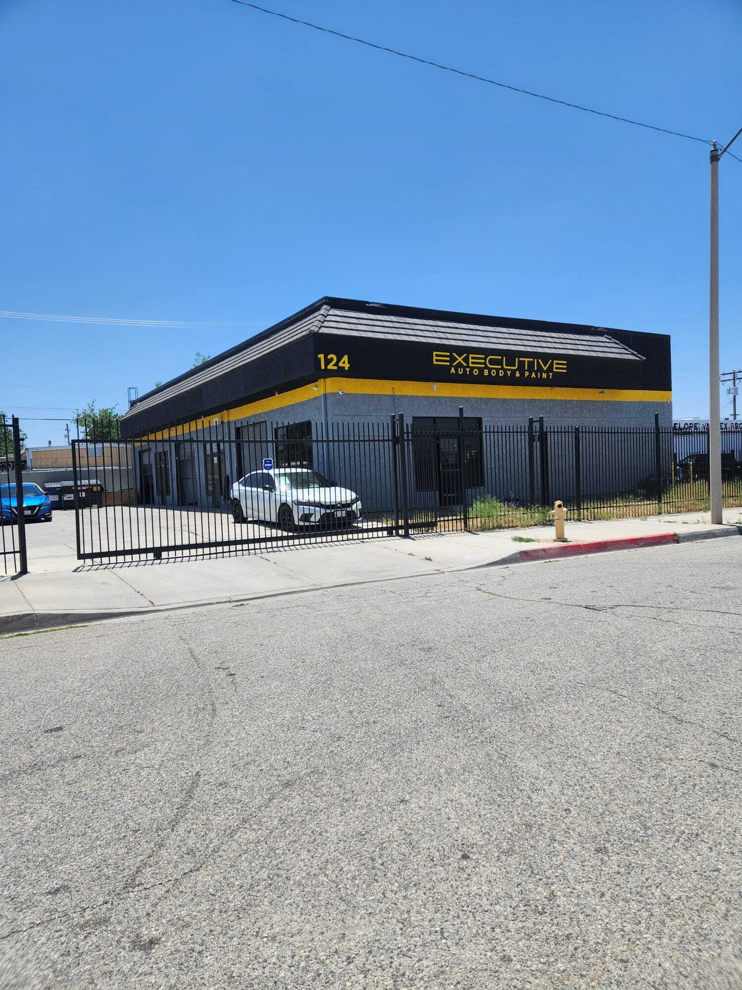 124 W Nugent St, Lancaster, CA à vendre Photo du bâtiment- Image 1 de 1