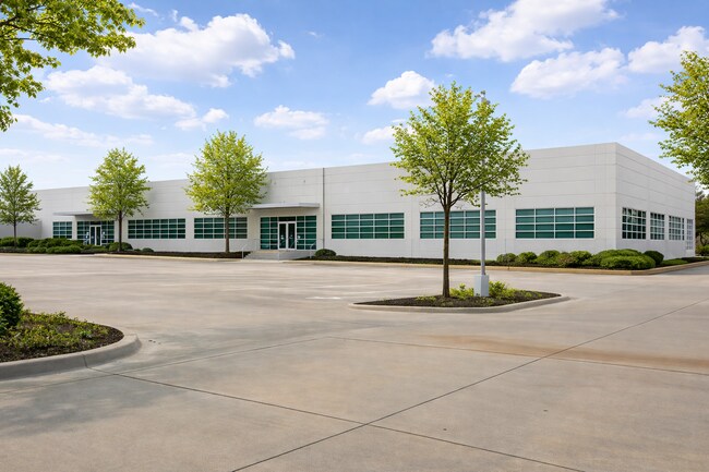 More details for 631 S Royal Ln, Coppell, TX - Flex for Lease