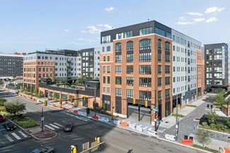 Plus de détails pour 700 N Delaware Ave, Philadelphia, PA - Commerce de détail à louer