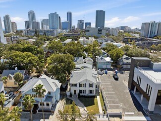 Plus de détails pour 326 6th Ave N, Saint Petersburg, FL - Multi-résidentiel à vendre