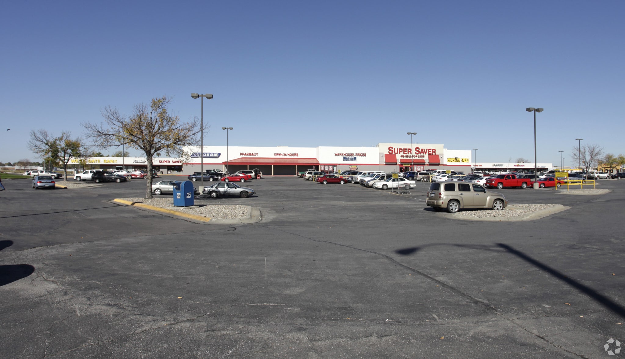 2662 Cornhusker Hwy, Lincoln, NE for lease Primary Photo- Image 1 of 7