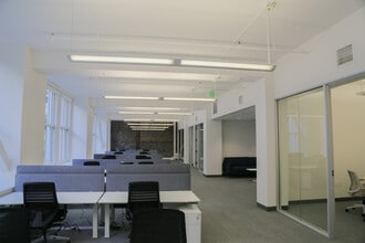 246-250 Sutter St, San Francisco, CA à louer Photo intérieure- Image 2 de 3