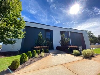 Plus de détails pour 120 Broadus Ave, Greenville, SC - Bureau à vendre