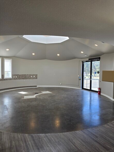 110 Pelican Pl, Sylvan Lake, AB à louer - Photo du bâtiment - Image 2 de 26