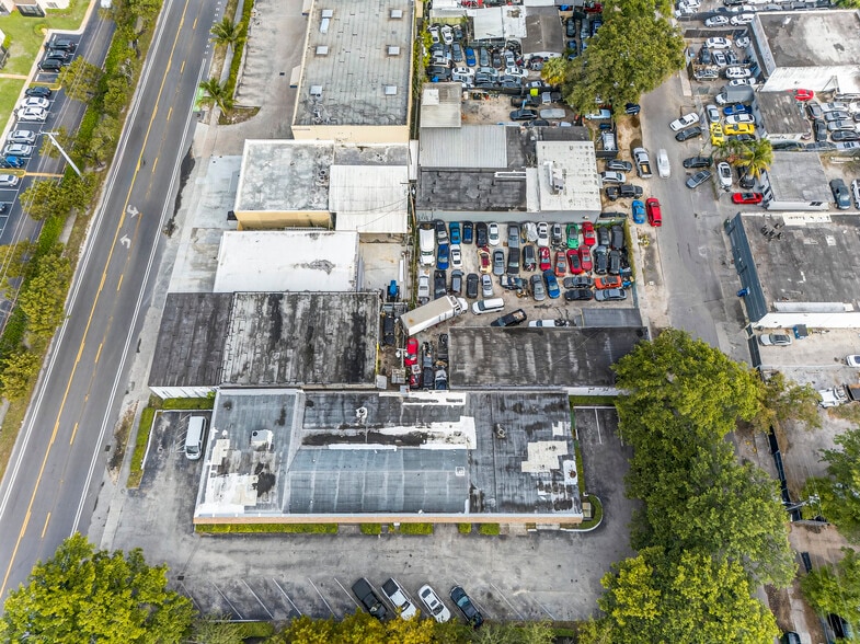 5821 Dewey St, Hollywood, FL for sale - Building Photo - Image 2 of 5