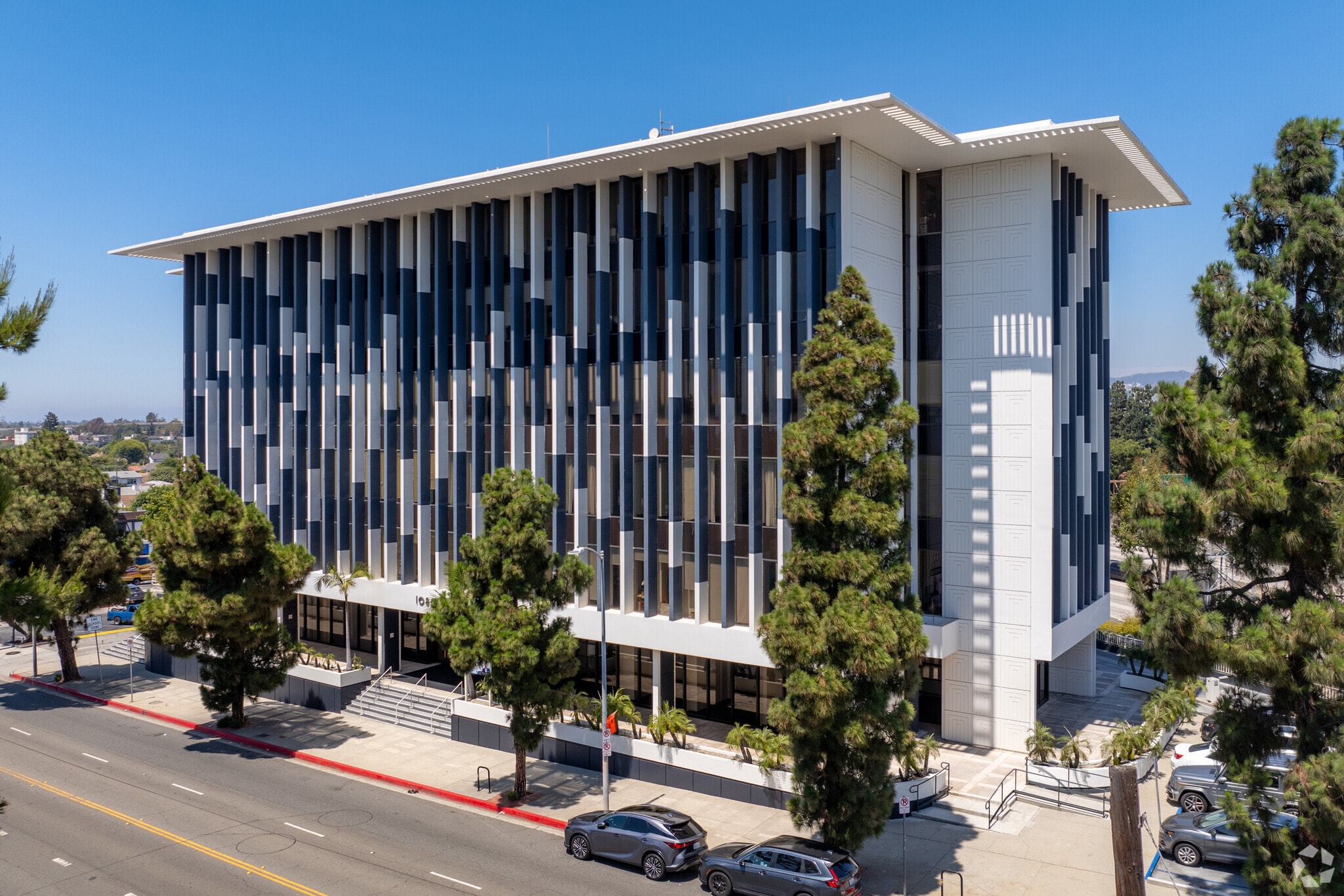 10801 National Blvd, Los Angeles, CA for lease Primary Photo- Image 1 of 16