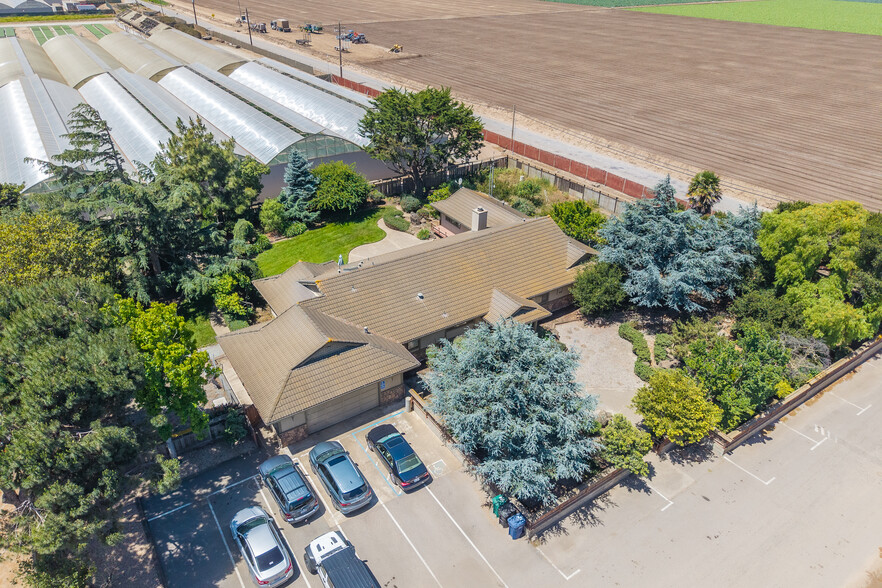 23940 Potter Rd, Salinas, CA for sale - Building Photo - Image 2 of 11