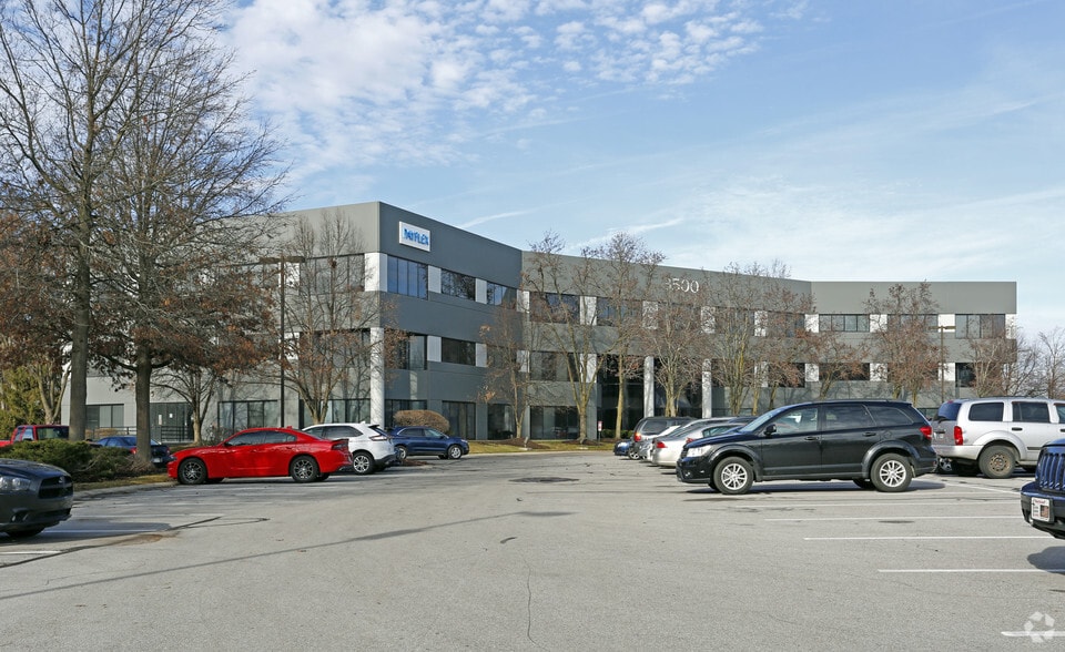 3500 E Coliseum Blvd, Fort Wayne, IN à vendre - Photo principale - Image 1 de 44