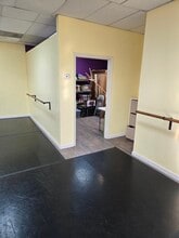 16165 Monterey Rd, Morgan Hill, CA for lease Interior Photo- Image 2 of 4
