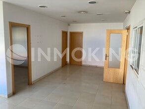 Industriel dans Massanassa, Valencia à louer Photo intérieure- Image 2 de 9