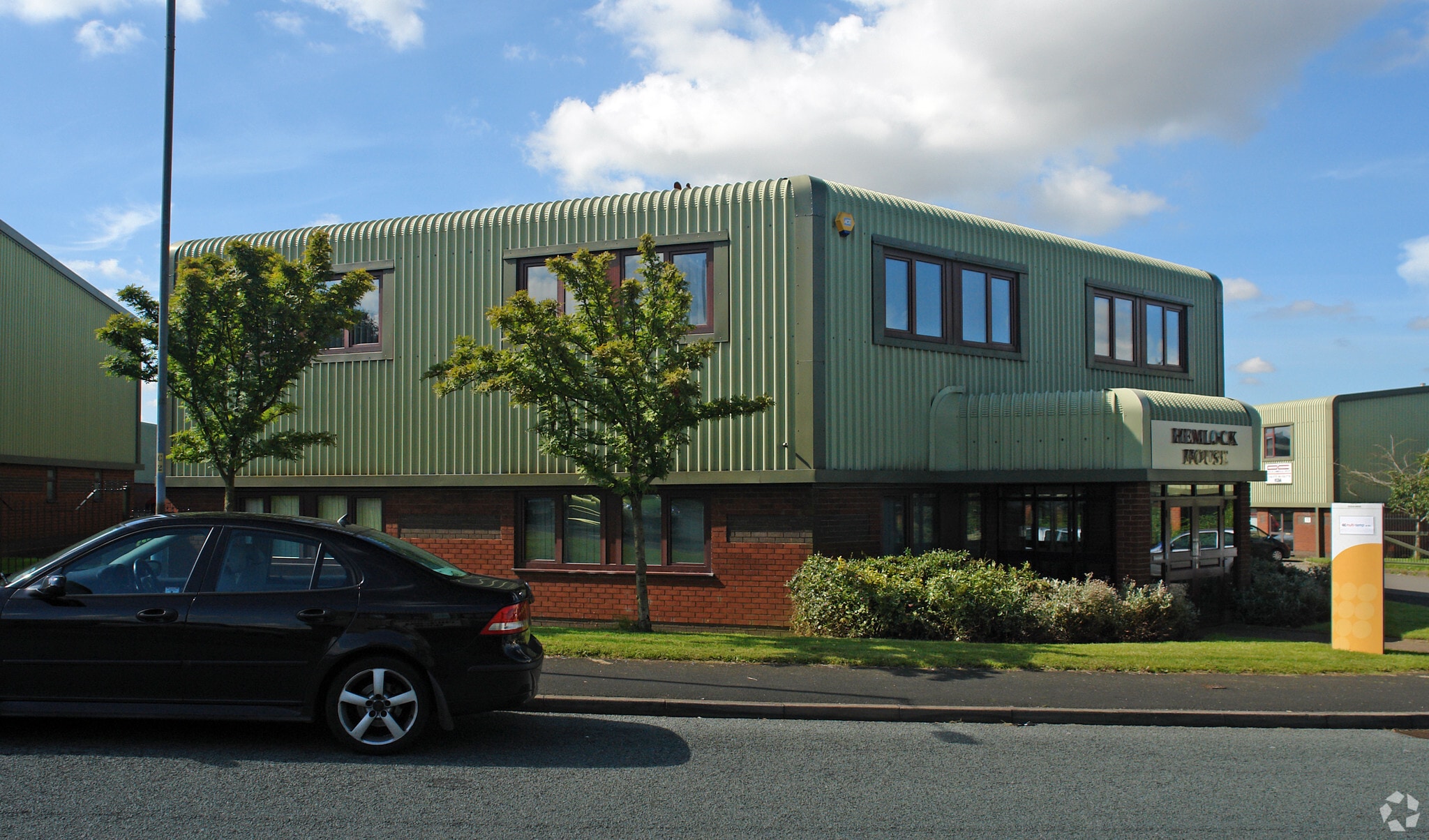 Hyssop Clos, Cannock for lease Primary Photo- Image 1 of 2