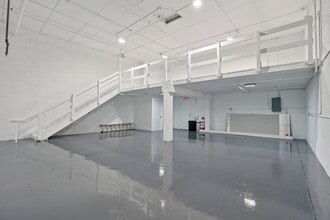 16300 SW 137th Ave, Miami, FL for lease Interior Photo- Image 1 of 23