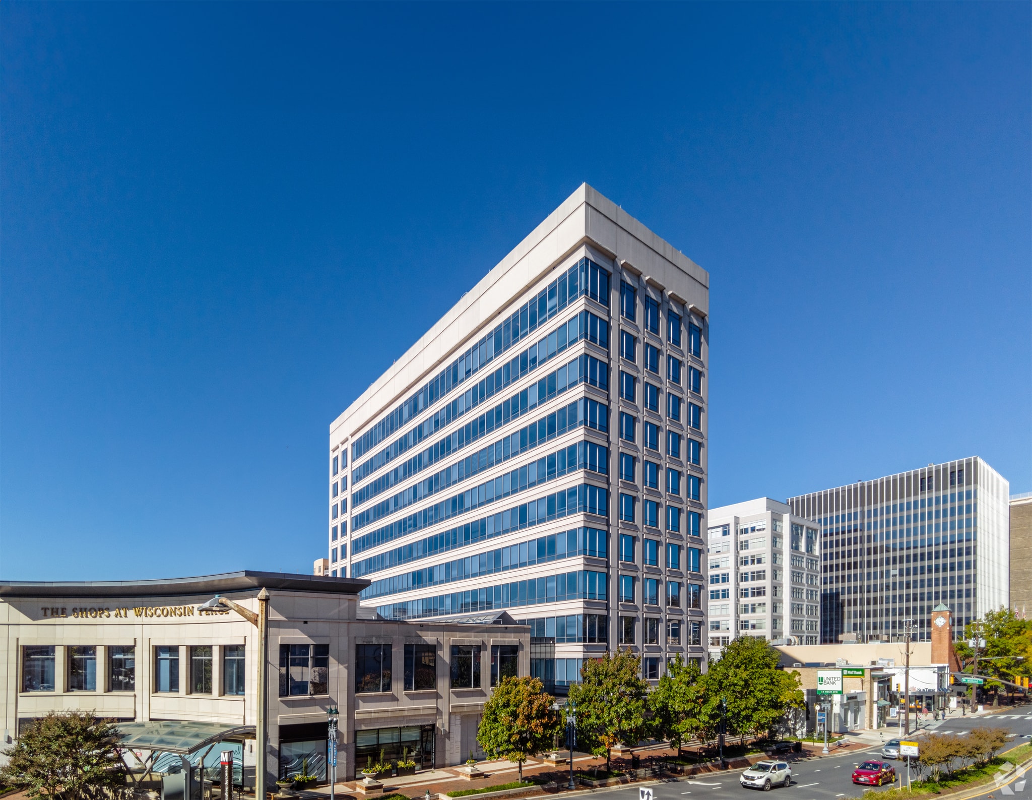 5404 Wisconsin Ave, Chevy Chase, MD for lease Building Photo- Image 1 of 42