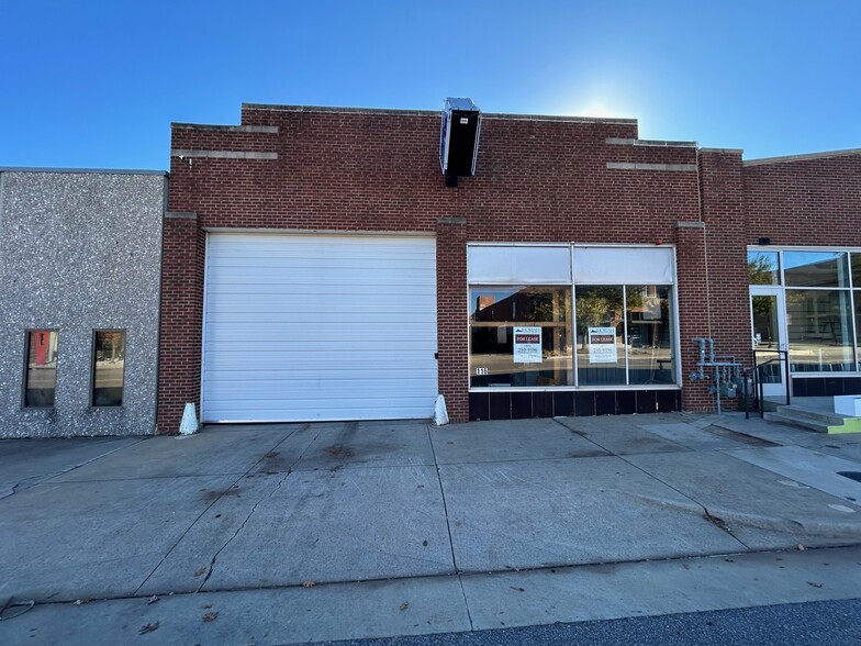 116 NW 8th St, Oklahoma City, OK for lease - Building Photo - Image 1 of 6