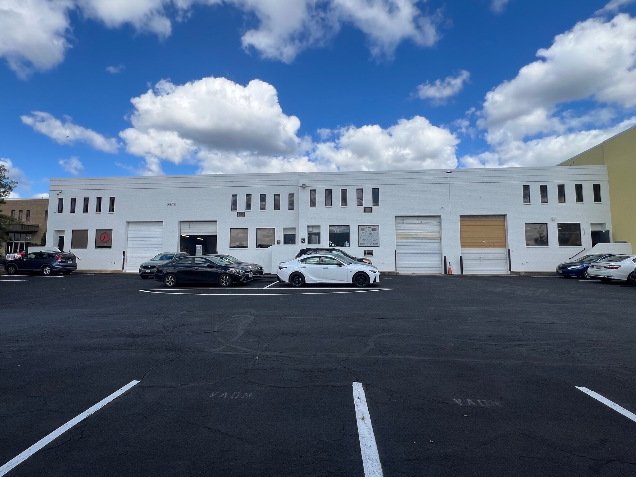 2801 Juniper St, Fairfax, VA for lease Primary Photo- Image 1 of 2