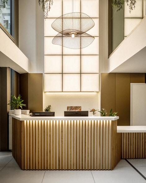 146-148 Rue De Courcelles, Paris for lease - Lobby - Image 3 of 12