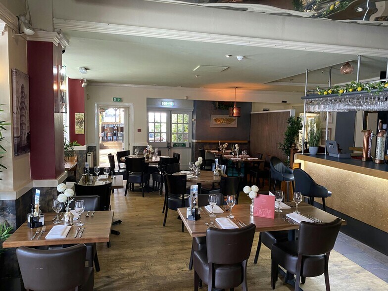 287 Lichfield Rd, Sutton Coldfield à vendre - Photo du bâtiment - Image 3 de 14