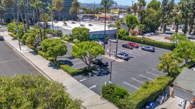 18039 Sherman Way, Reseda, CA for lease Building Photo- Image 2 of 14