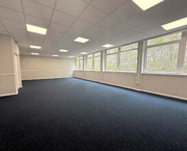 107 Bothwell Rd, Hamilton for lease Interior Photo- Image 1 of 3