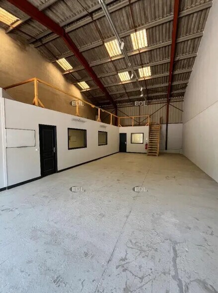 Flex dans Gémenos à louer - Photo intérieure - Image 3 de 4