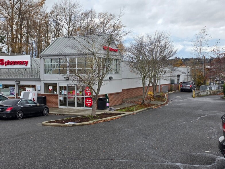 5655 3rd Ave, Ferndale, WA à vendre - Photo du bâtiment - Image 2 de 13