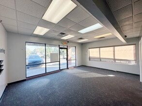 1813-1815 W Kirby Ave, Champaign, IL for lease Interior Photo- Image 2 of 6