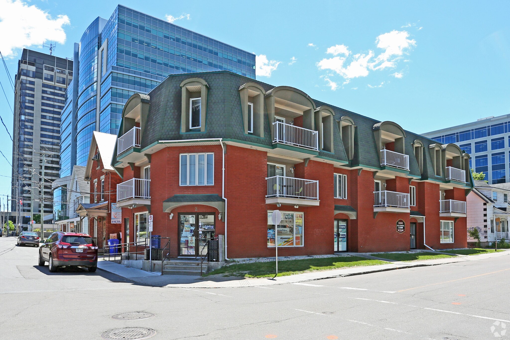 2 Rue Victoria, Gatineau, QC à vendre Photo principale- Image 1 de 1