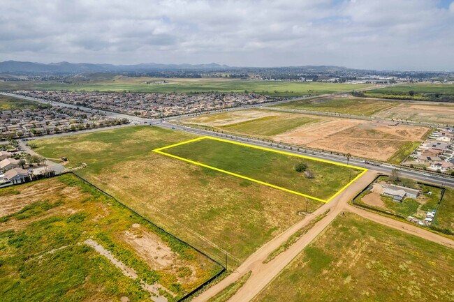 Plus de détails pour 25245 Ethanac Rd, Menifee, CA - Terrain à vendre