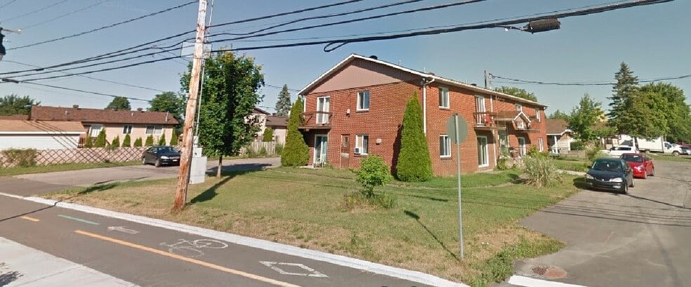 100 58e Av, Saint-eustache, QC for sale - Building Photo - Image 2 of 6