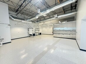 5885 Hollis St, Emeryville, CA for lease Interior Photo- Image 1 of 13